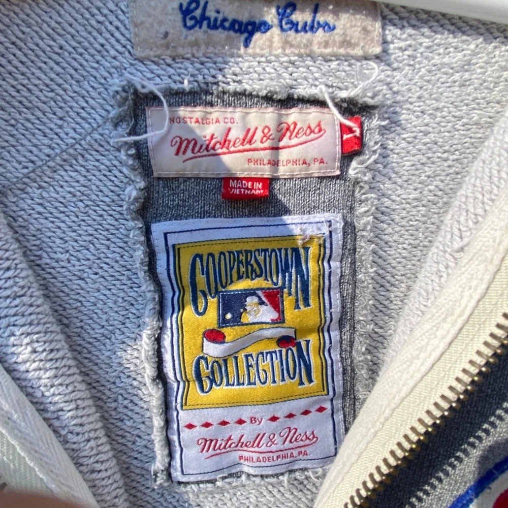 Mitchel and ness Chicago cubs zip up - Picture 3 of 4